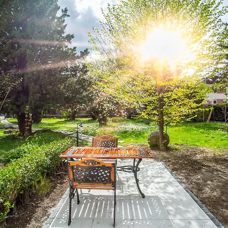 Pipa's Place - Stylish Garden Prime Location Ljubljana