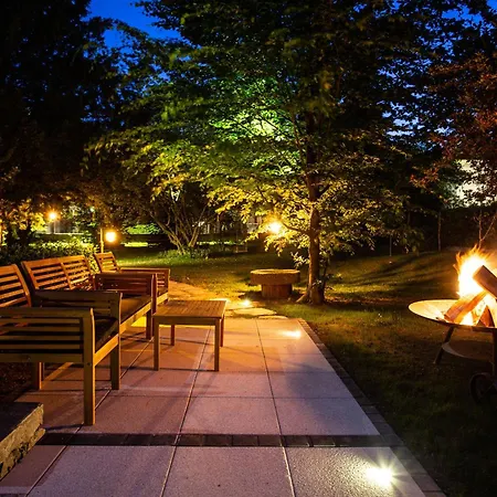 Διαμέρισμα Pipa's Place - Stylish Garden Prime Location Λιουμπλιάνα